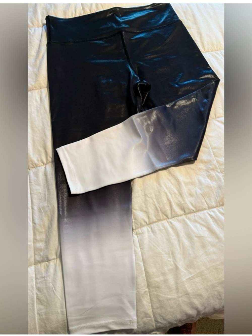 ZYIA Ombre Black to White Leggings